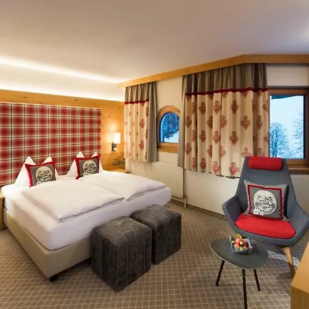 Alois 4 Sterne Superior Hotel 4*