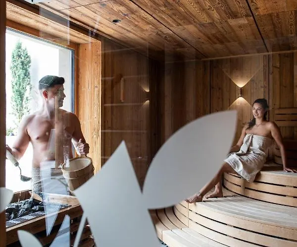 Alois 4 Sterne Superior Hotel