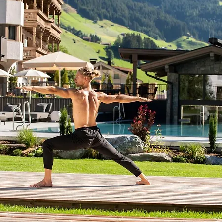 Alois 4 Sterne Superior Hotel Tux