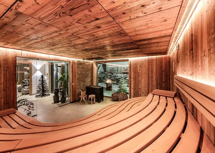 Szálloda Alois 4 Sterne Superior Tux