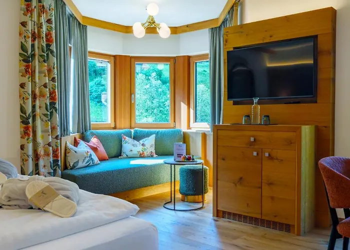 Szálloda Alois 4 Sterne Superior Tux