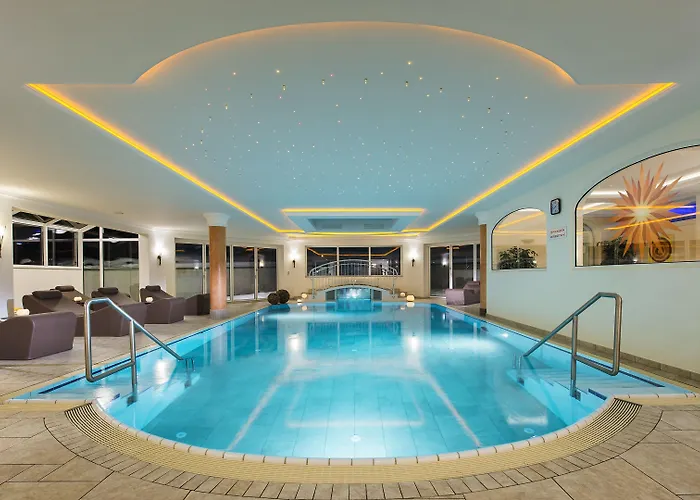 Alois 4 Sterne Superior Tux